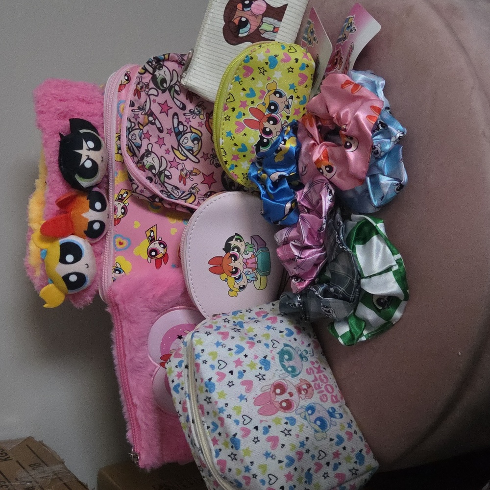 Powerpuff Girls Cosmetic and Scrunchie Collection